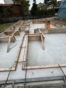 住宅の基礎工事