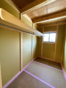 IMG_8008-262x350.jpg