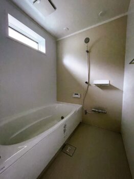 IMG_8296-262x350.jpg